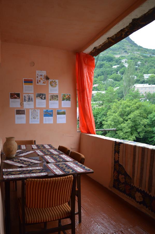 Parisis B&B in Alaverdi Buitenkant foto