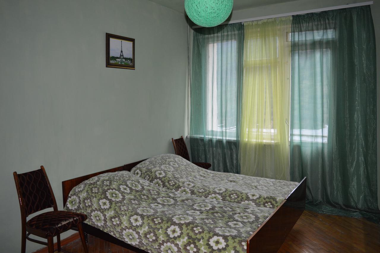 Parisis B&B in Alaverdi Buitenkant foto